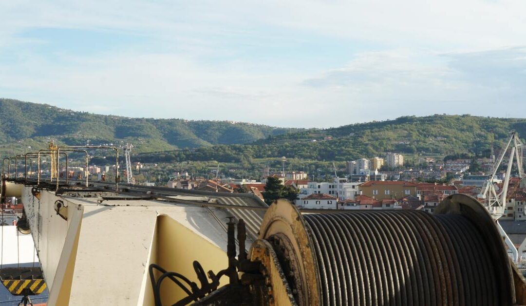 The Evolution of Rigging Techniques in Maritime Industries